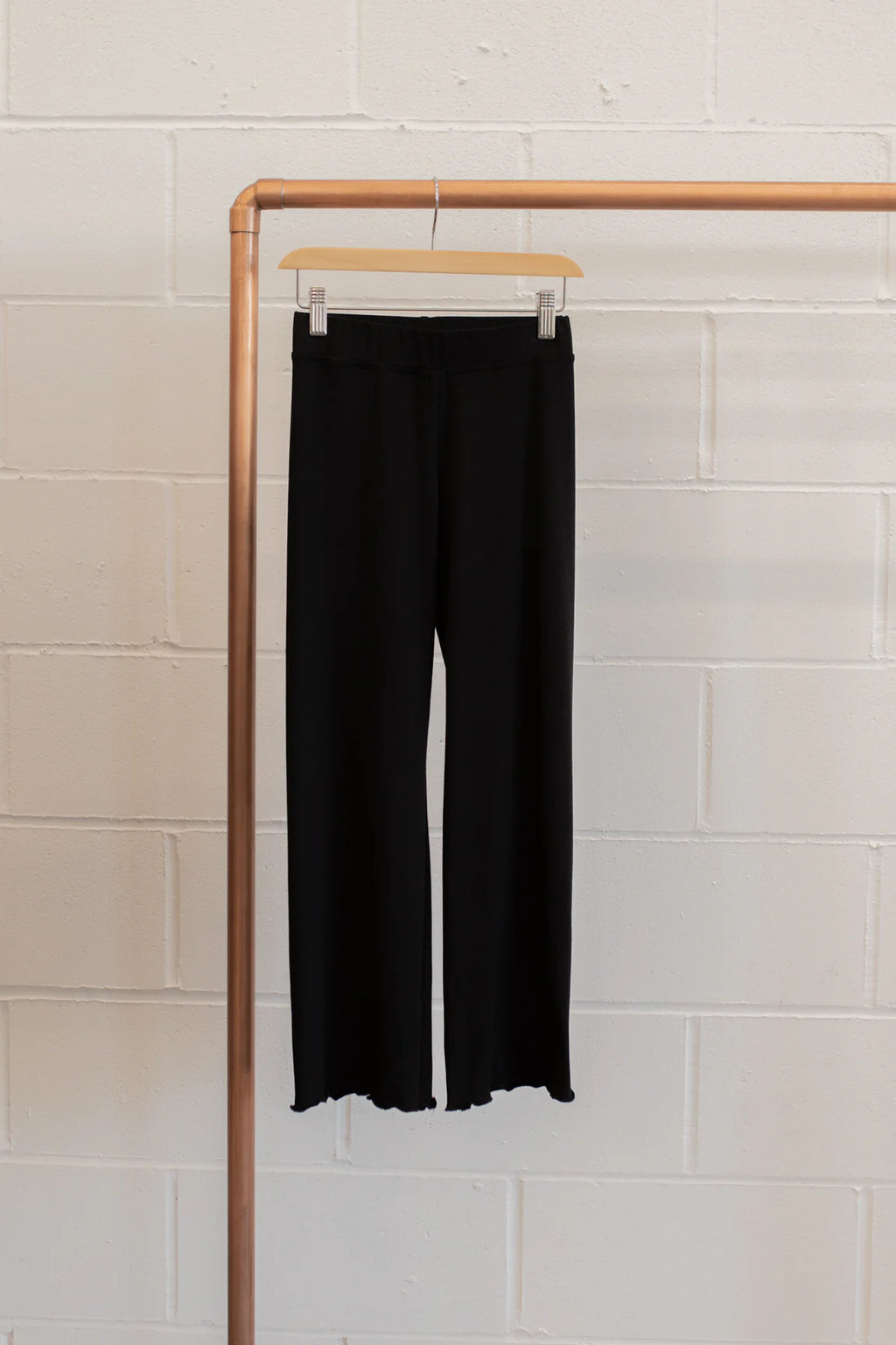LETTUCE HEM PANTS